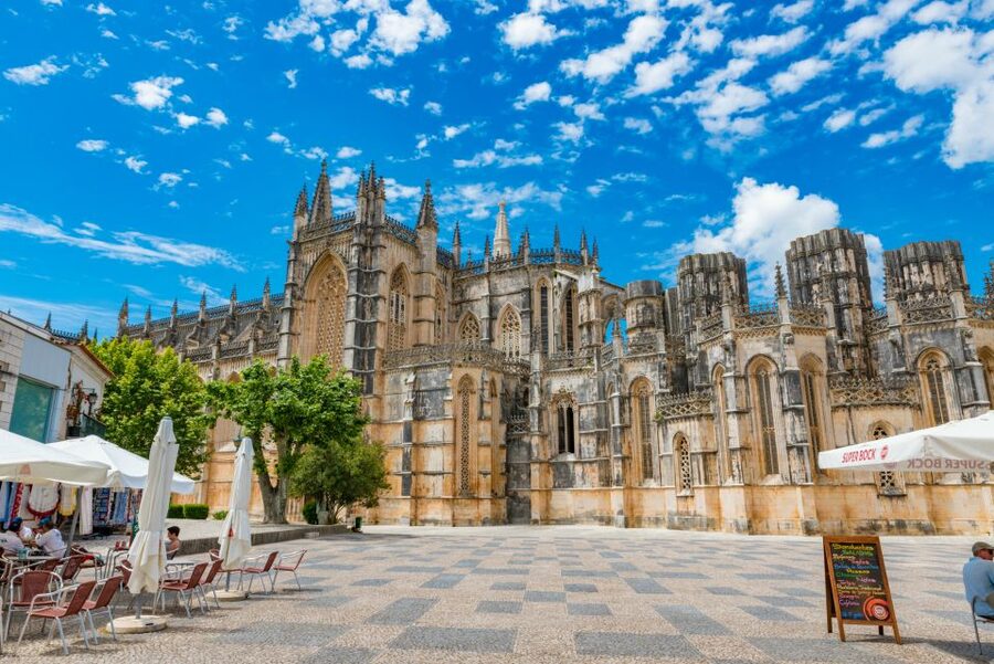 Lisbon: Fatima, Batalha, Nazare and Obidos Tour Hotel Pickup - FAQ