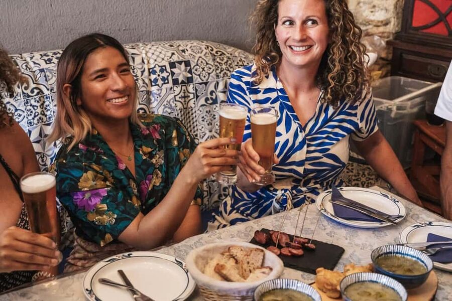 Lisbon: Food Crawl Walking Tour with Local Tastings - Why Baixa makes this tour an easy first Lisbon plan