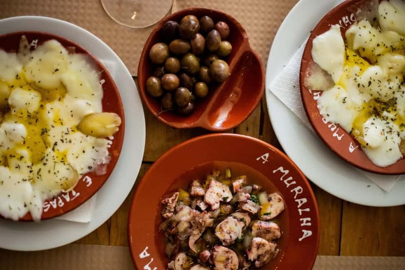Lisbon: Food Tasting Tour by Tuk Tuk with 2 Stops - Key highlights you’ll feel right away