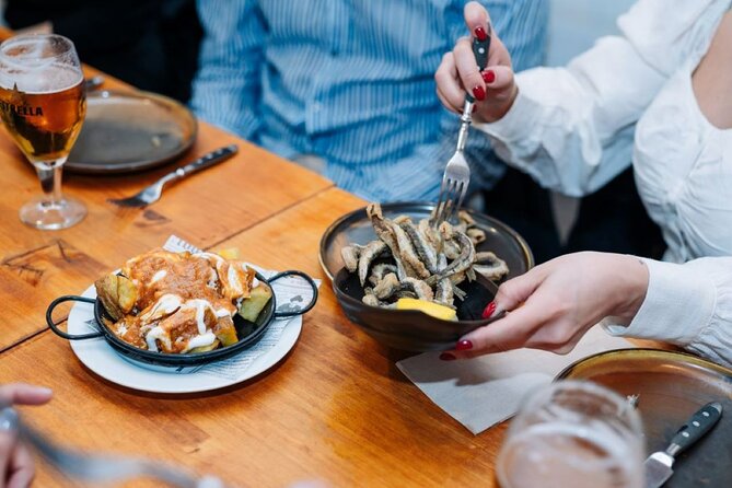 Lisbon Food Tour with Portuguese Wine: Taste the Best of Portugal - Starting at the Supremo Tribunal de Justiça, Yellow Sign Included