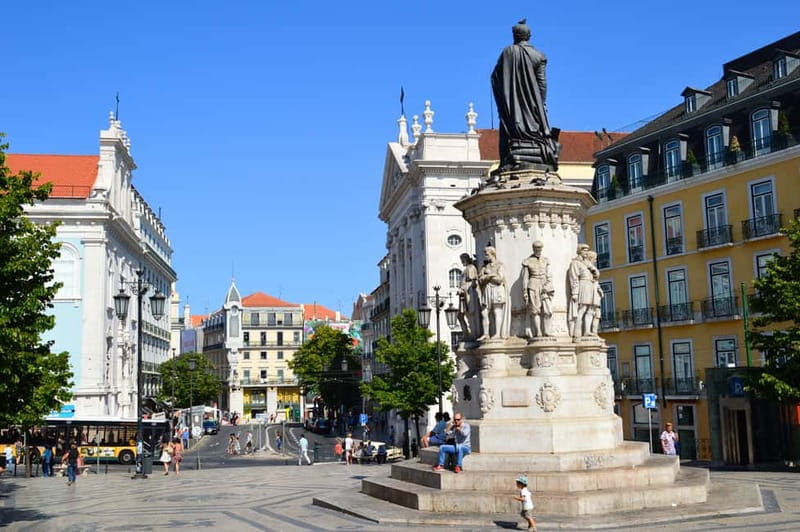 Lisbon: From East to West Private Tour in a Tuk Tuk - Key takeaways before you ride