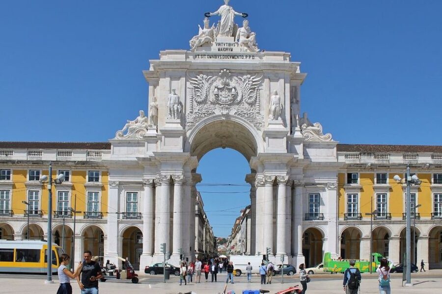 Lisbon: Full-Day Private Walking Sightseeing Tour - Who this tour is best for