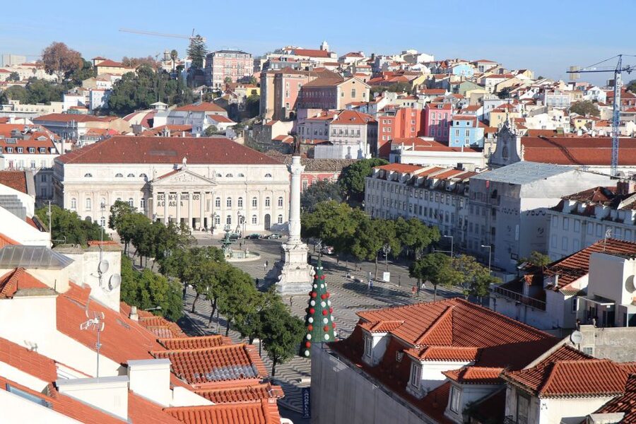 Lisbon: Full-Day Private Walking Sightseeing Tour - Price and value for up to two people