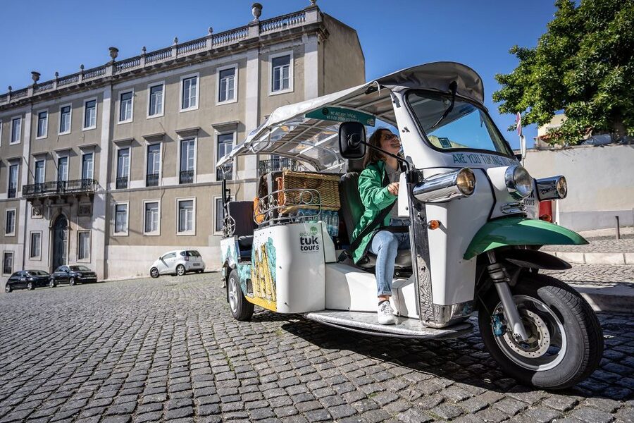 Lisbon: Guided Tuk-Tuk Tour Along the Historic Tram Line 28 - Campo das Cebolas and Praça Luís de Camões: the route keeps telling you stories