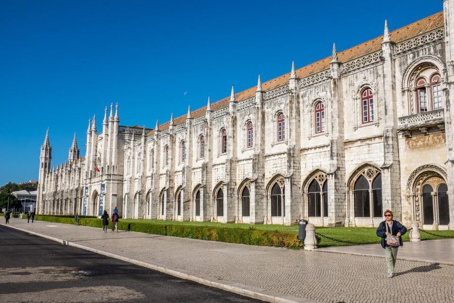 Lisbon: Half-Day City Tour - Jerónimos Monastery: Manueline architecture and the UNESCO payoff