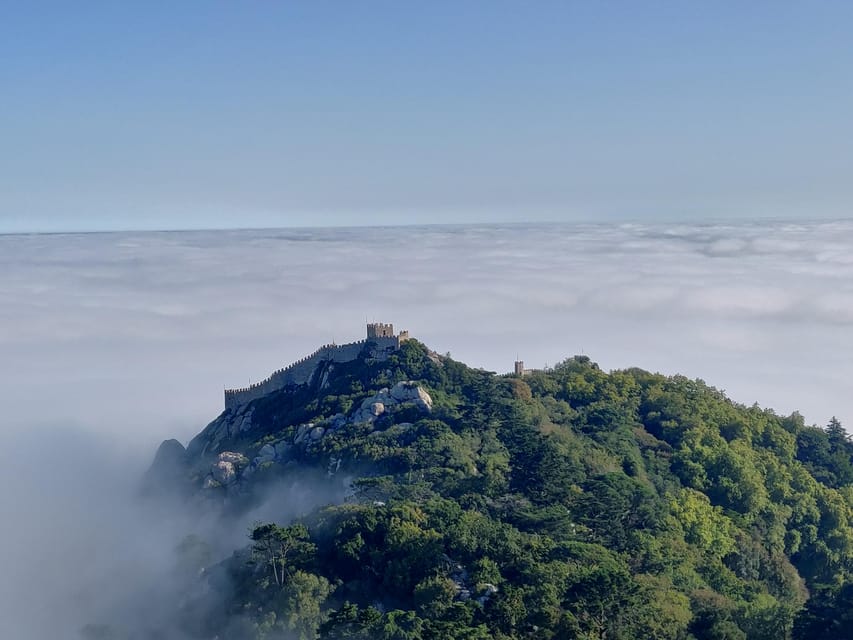 Lisbon: Half-Day Sintra Tour with Pena Palace and Regaleira - Getting started at Hard Rock Cafe Lisboa, and how meeting is handled