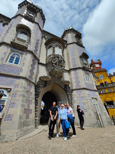 Lisbon: Half-Day Sintra Tour with Pena Palace and Regaleira - Sintra village time: short and sweet, with Travesseiro and Queijada