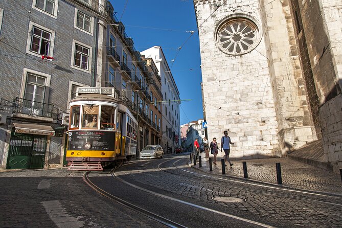 Lisbon Highlights - Private Tour with Van and Local Guide - Baixa and Chiado: how the city’s center explains itself