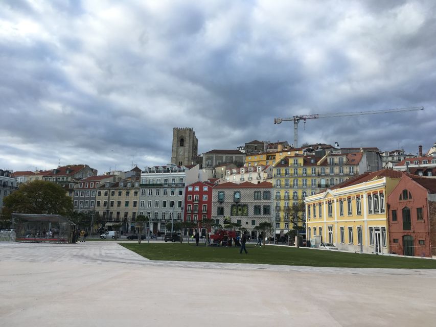 Lisbon: Hills, Alfama, and Mouraria Tour by Electric Bike - Key highlights you’ll actually feel