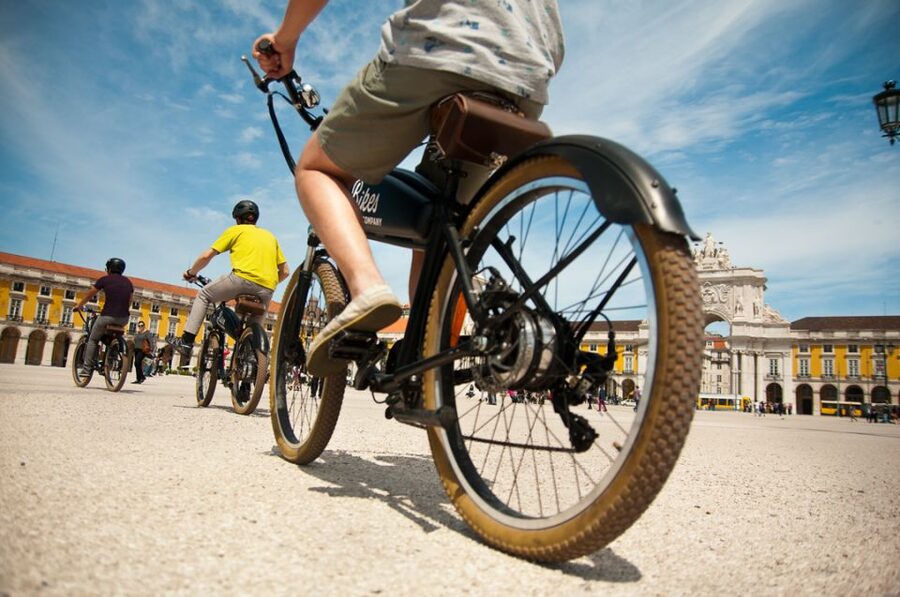 Lisbon: Hills, Alfama, and Mouraria Tour by Electric Bike - Price and value: what $25 buys you in practice
