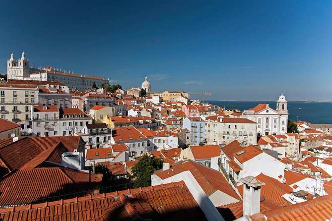 Lisbon Jewish Heritage and History - Private Tour Van - Getting picked up in central Lisbon, then managing Alfama on foot