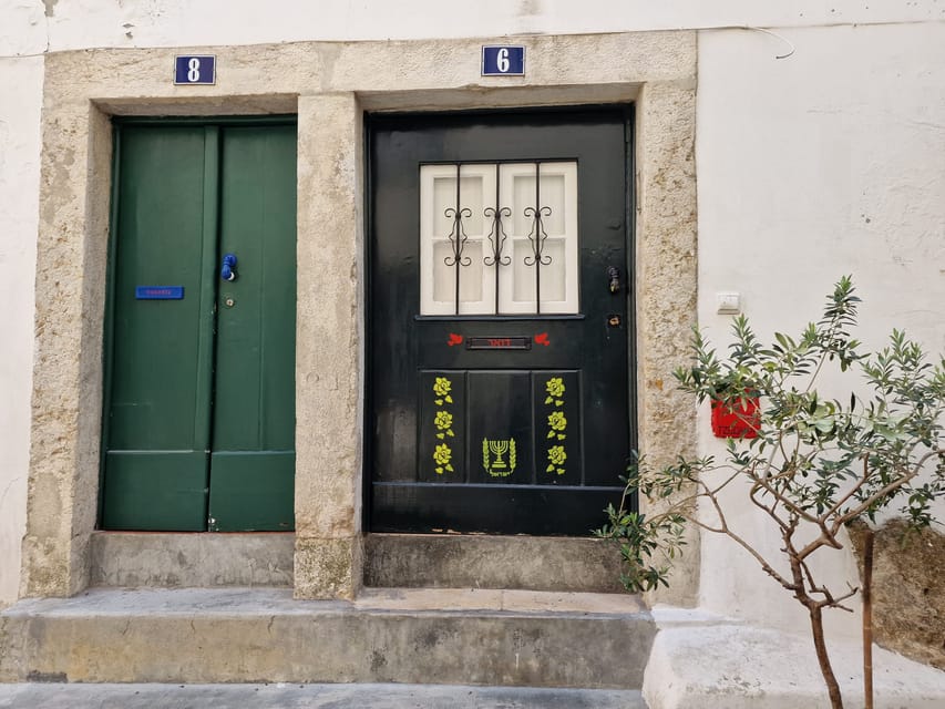 Lisbon: Jewish Walking Tour - Supporting the Jewish Cultural Center, without turning it into a box check