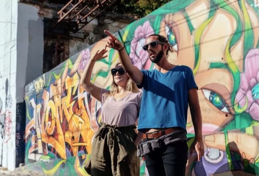 Lisbon: Kickstart Street Art Walking Tour - How to read the works: etiquette, codes, and artist rivalries