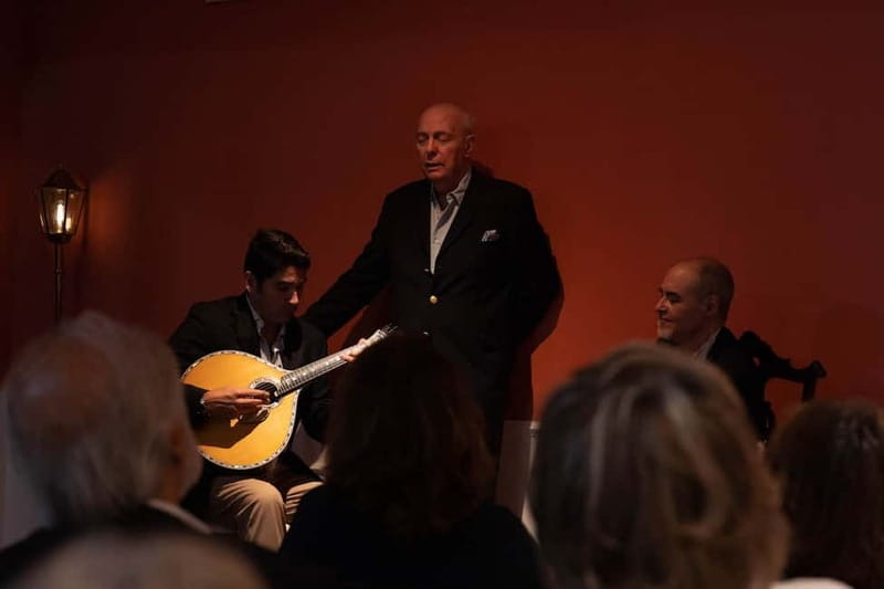 Lisbon: Live Fado Show with Port Wine in Historic Center - Lisboa em Fado in Baixa Chiado, what makes it feel real