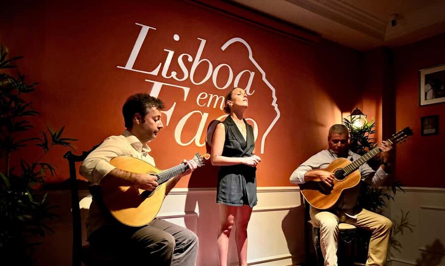 Lisbon: Live Fado Show with Port Wine in Historic Center - Key highlights at a glance