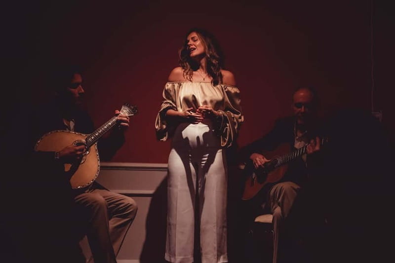 Lisbon: Live Fado Show with Port Wine in Historic Center - Acoustic fado, no microphones, and what you should listen for