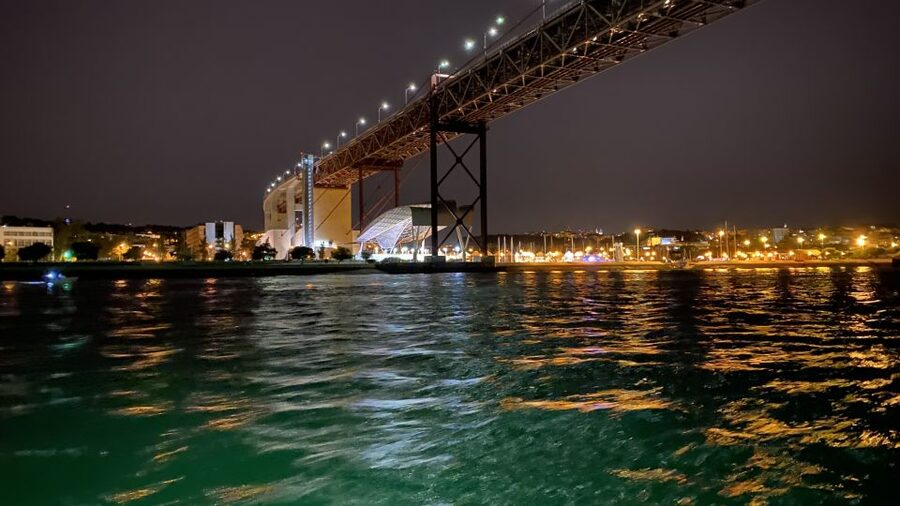 Lisbon: Luxury Sailboat Cruise at Night - Who Should Book This Lisbon Night Sail Cruise