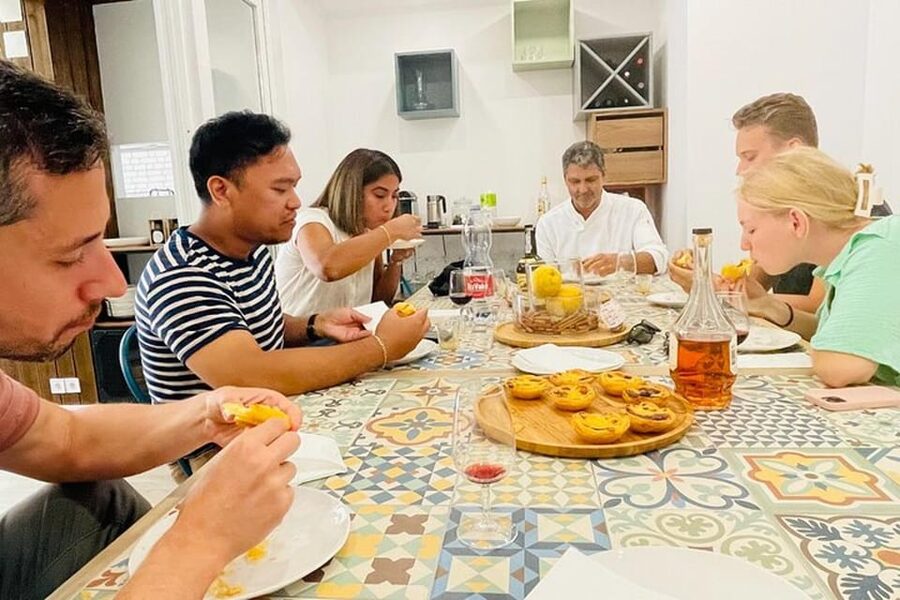 Lisbon: Pasteis de Nata Baking Class - Drinks and dessert logic: coffee, tea, and a Portuguese pour