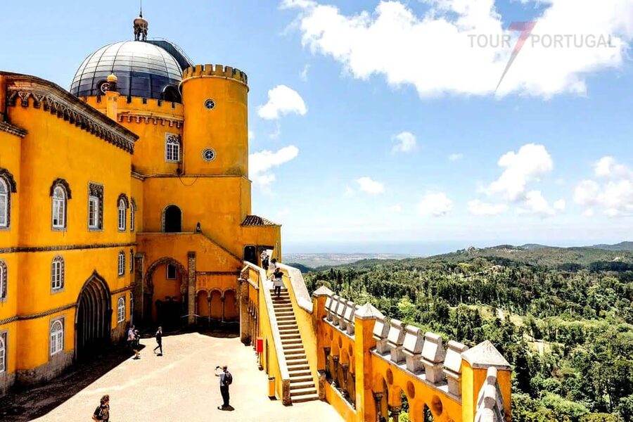 Lisbon: Pena Palace, Moorish Castle, Qta. Regaleira & Sintra - Pena Palace and Gardens: Fairytale Color With Real Timing