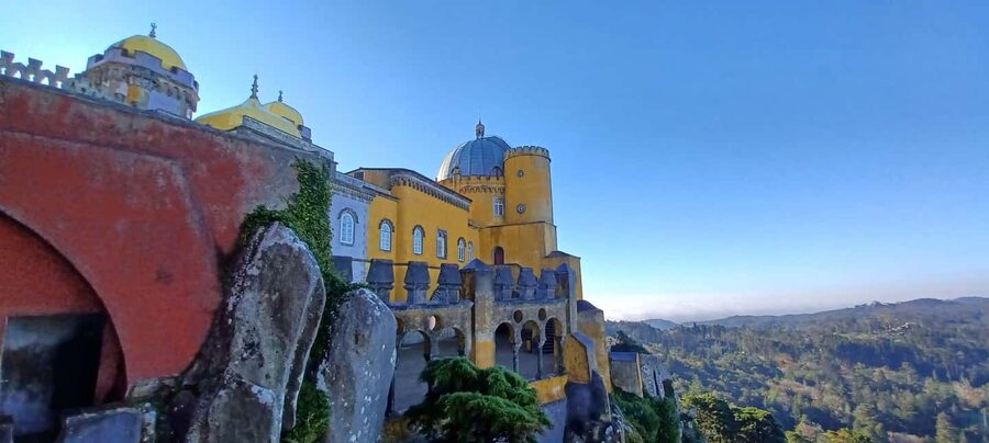 Lisbon: Pena Palace, Regaleira, Sintra, and Cascais Day Trip - Guides can make or break Sintra, and here they usually deliver