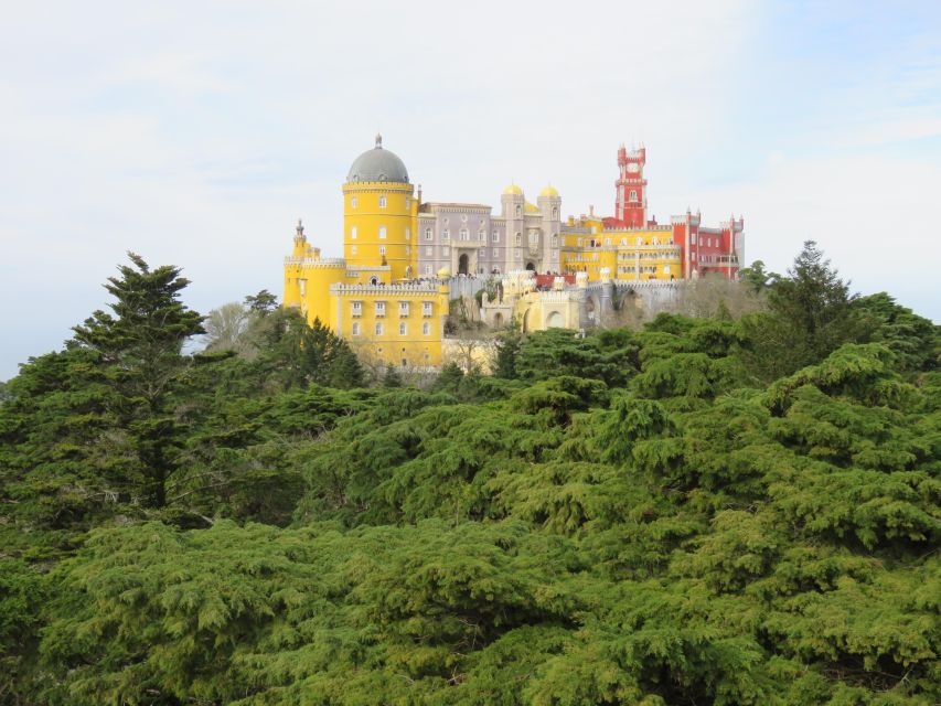 Lisbon: Pena, Regaleira & Atlantic Coast Tour with a Local - Timing: The 8-Hour Tour That Can Feel Like a Long Day