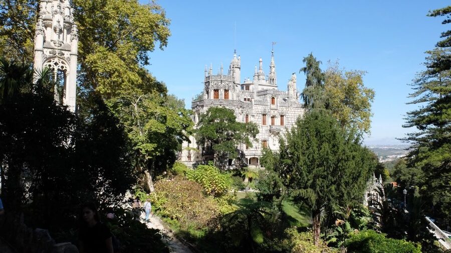 Lisbon: Pena, Regaleira & Atlantic Coast Tour with a Local - What You Get for $76, and What Costs Extra