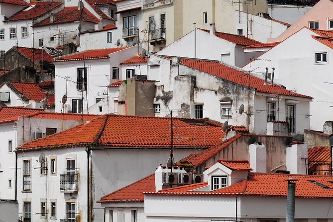 Lisbon Photo Private Day Tour - DSLR and smartphone lessons you can use immediately