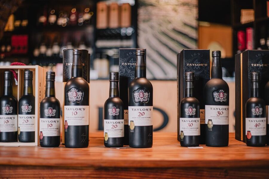 Lisbon: Port Wine Tasting at Taylor’s Shop and Tasting Room - Best for: wine curious people, gift shoppers, and first-time Port drinkers