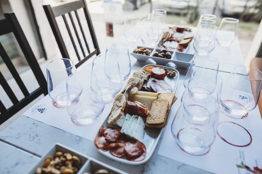 Lisbon: Portuguese Wine and Cheese Tasting with Lunch - Key points before you go