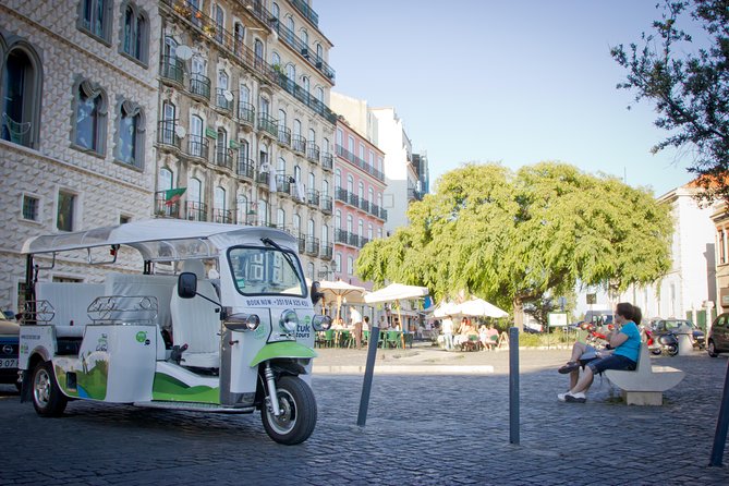 Lisbon Private 5-Hour Eco Tuk-Tuk Tour with Local Tastings - Senhora do Monte, Chiado, and Largo do Carmo: Sunset Views and Revolution Square