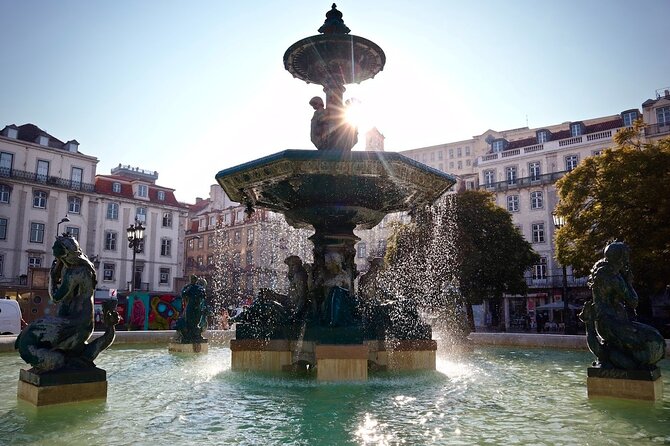 Lisbon Private Food Tour – Taste 10+ Local Dishes & Wines - Returning to the castle area, then turning toward the oldest district