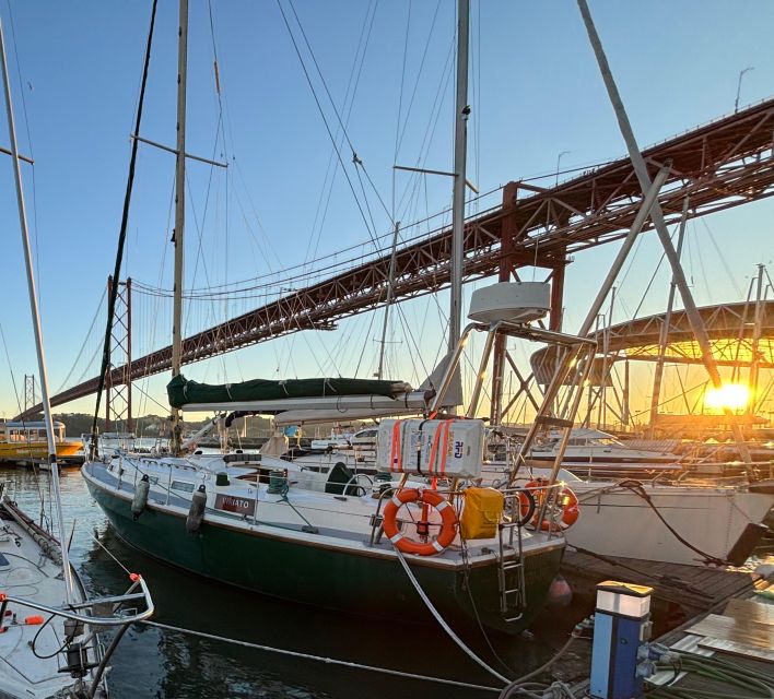 Lisbon: Private Sailing City & Sunset Tour - Meet at Lisbon Boat Tours and Start Under the Bridge
