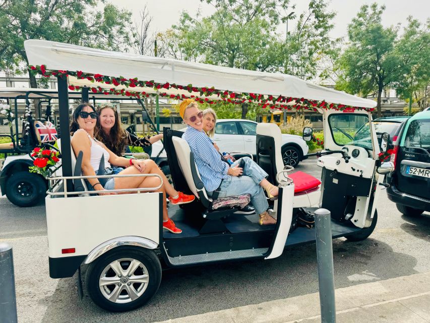 Lisbon: Private Sightseeing Tour by Tuk-Tuk - Electric tuk-tuk in Lisbon: a smart way to beat the hill maze
