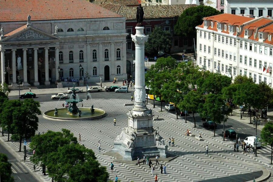 Lisbon: Private Sightseeing Tour in a Vintage Tuk Tuk - Price and value: $159 per group up to 4
