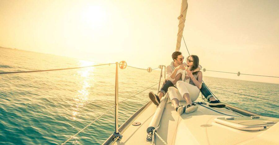 Lisbon: Private Sunset Sailing Tour with Champagne - Back on the north bank: Terreiro do Paço, Cais do Sodré, and the modern waterfront