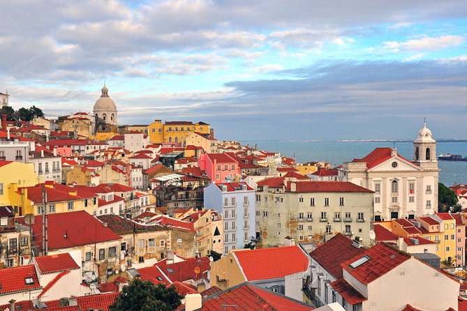 Lisbon Private Tuk Tuk Tour and Hotel Pickup: 2, 3, or 4 Hours - Belem in the 4-hour option: Jerónimos Monastery and Belém Tower