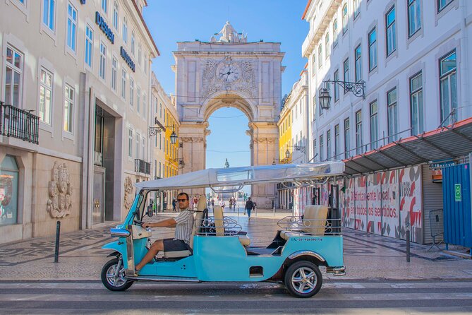 Lisbon Private TukTuk Tour with True Local Guide - Miradouro da Graça and Senhora do Monte: big panoramas with different vibes