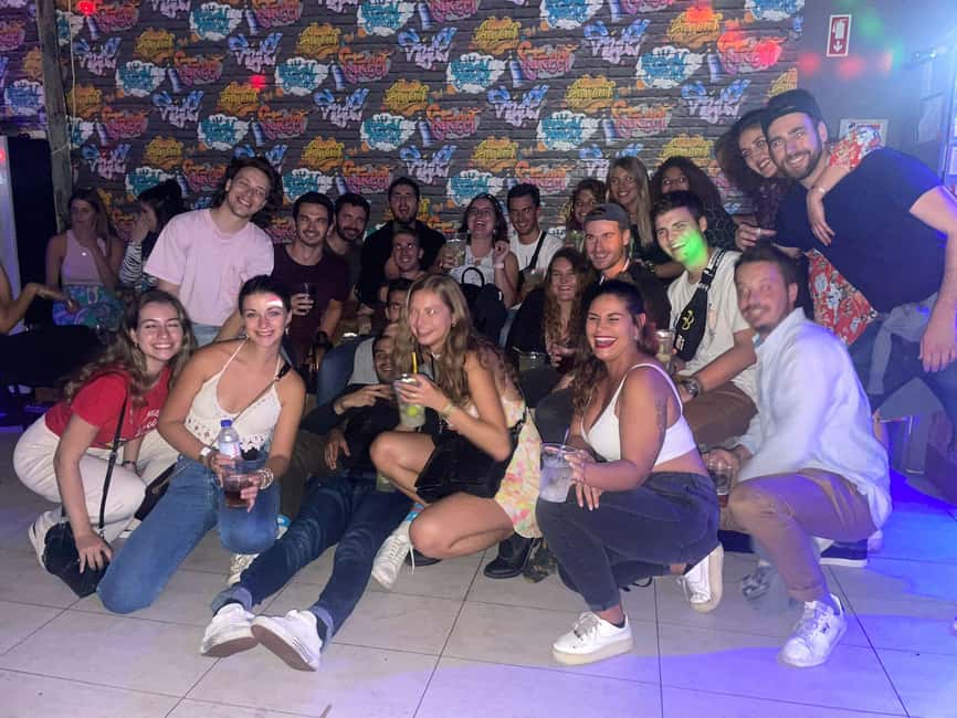 Lisbon: Pub Crawl with Open Bar and VIP Club Entry - Three bar stops in Bairro Alto, with different music and real mingling time