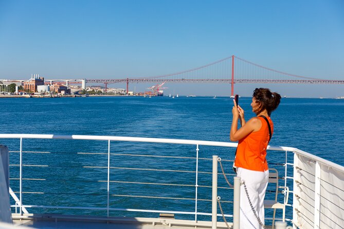 Lisbon River Boat Sightseeing Tour with a Drink - Belém Tower: Lisbon’s gateway, seen with better context
