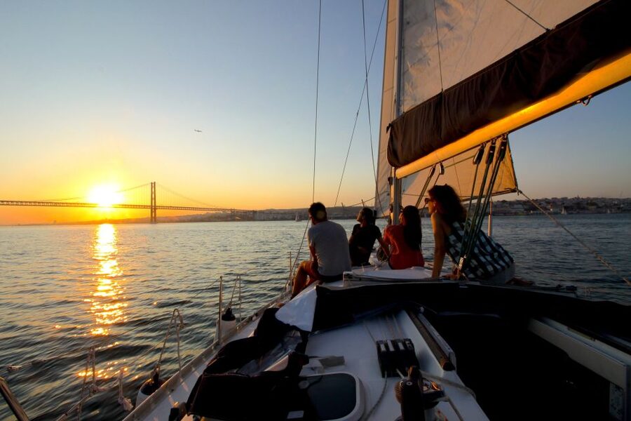 Lisbon: Sailing Tour with Wine and Snacks - What the 2-hour sailing stretch feels like on the Tagus
