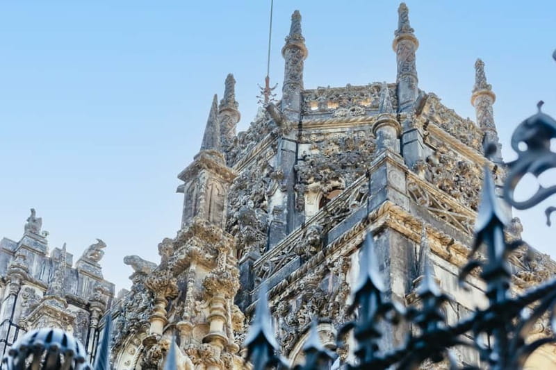 Lisbon: Sintra, Pena, Cabo da Roca, Cascais Tour with Pickup - Cascais by the Atlantic: aristocratic seaside, real stroll time