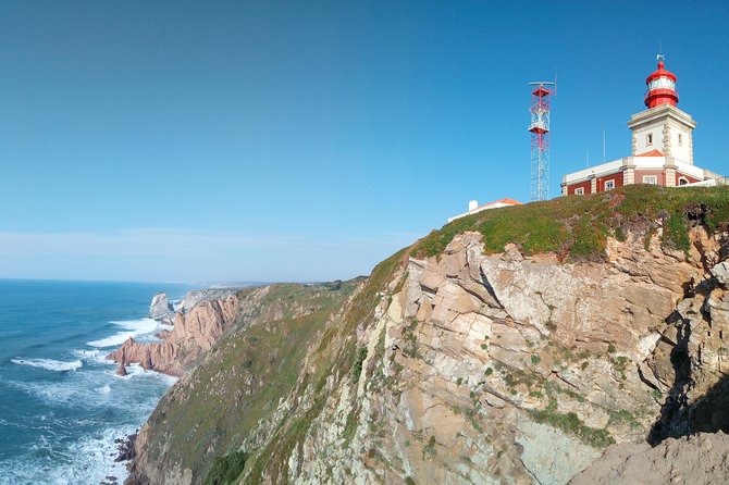 Lisbon: Sintra, Pena, Cabo da Roca Coast & Cascais Tour - Sintra walking tour: the old town gets your bearings fast