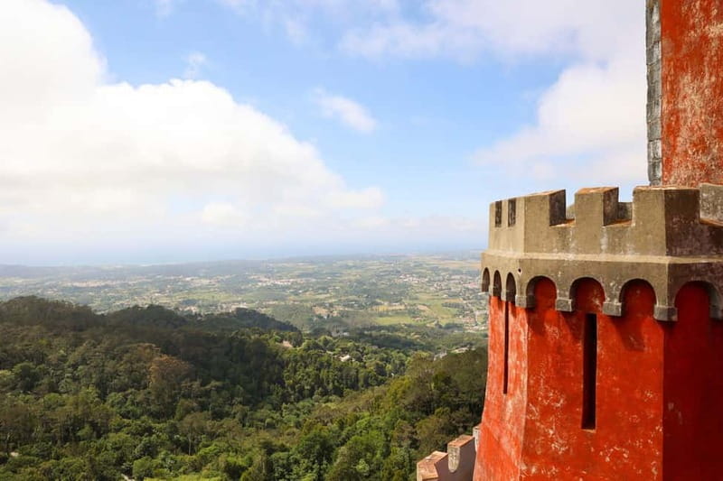 Lisbon: Sintra, Pena, Cascais & Cabo Day Tour with Tickets - The guide and driver effect: why Ricardo and Diogo keep earning praise