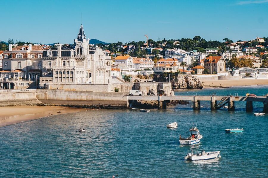 Lisbon: Sintra, Pena Palace, Cabo Roca Coast & Cascais Tour - Pena Palace: The Main Event and the Ticket Reality