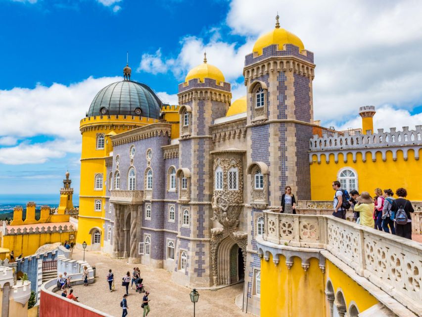 Lisbon: Sintra, Pena Palace, Cabo Roca Coast & Cascais Tour - Cascais in Two Hours: Lunch, Strolling, and Sea-Air Reset