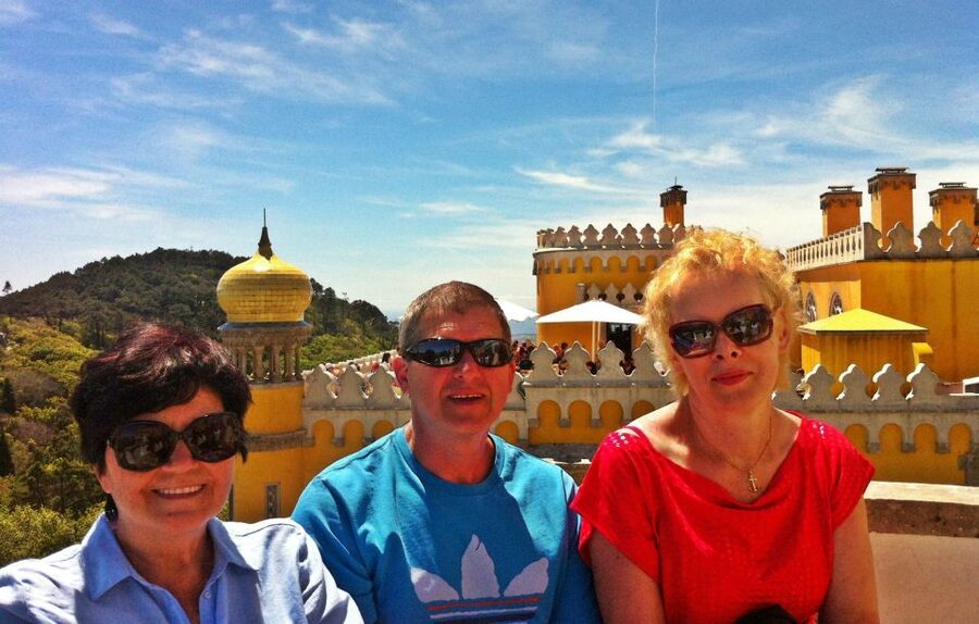 Lisbon: Sintra & Pena Palace Guided Tour with Hotel Pickup - Sintra Free Time in the Historic Center: Pastel Breaks and Palace-Spotting