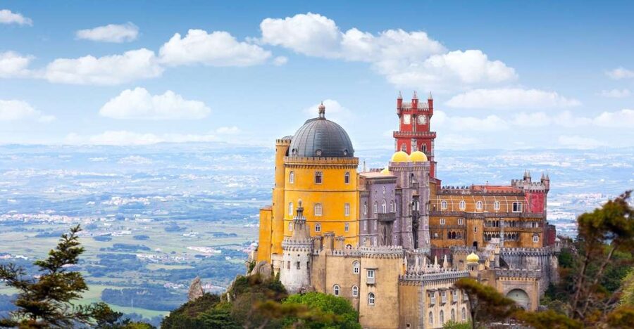 Lisbon: Sintra, Pena, Regaleira, Cabo da Roca & Cascais - Price and value: why this can be a bargain if your option matches
