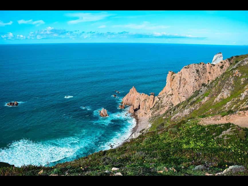 Lisbon: Sintra, Pena, Regaleira, Cabo Roca, Cascais Day Tour - Sintra historic center: where you slow down and taste the place
