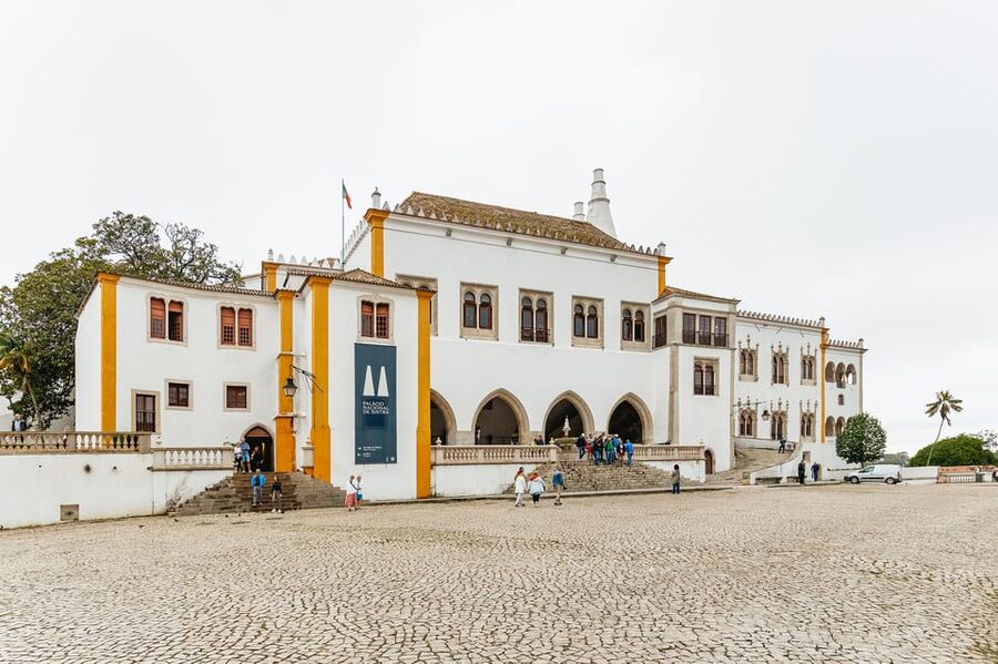 Lisbon: Sintra Tour with Optional Regaleira & Pena Gardens - Price and Logistics: What Your $102 Covers, and Where Value Shows Up
