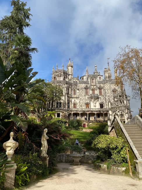 Lisbon: Sintra Tour with Pena Palace and Quinta da Regaleira - Hotel Pickup, Van Comfort, and the Real Pace of 9 Hours